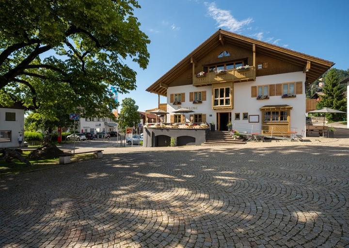 Der Lowe Hotel & Restaurant